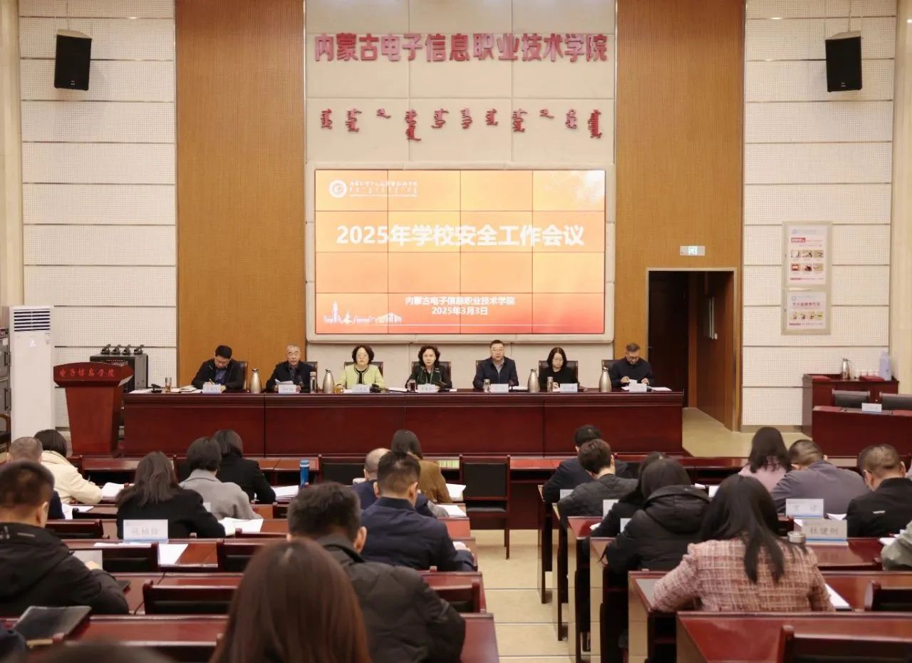 1741849085080088754.jpg 11.jpg